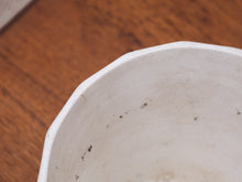 Load image into Gallery viewer, White speckled Vintage Bauer planter
