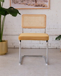 Blonde Cantilever Chair yellow Seat