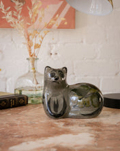 Load image into Gallery viewer, Vintage Folk Art Cat
