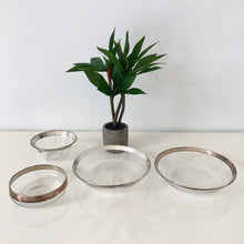 Load image into Gallery viewer, Vintage Gold rimmed bowls
