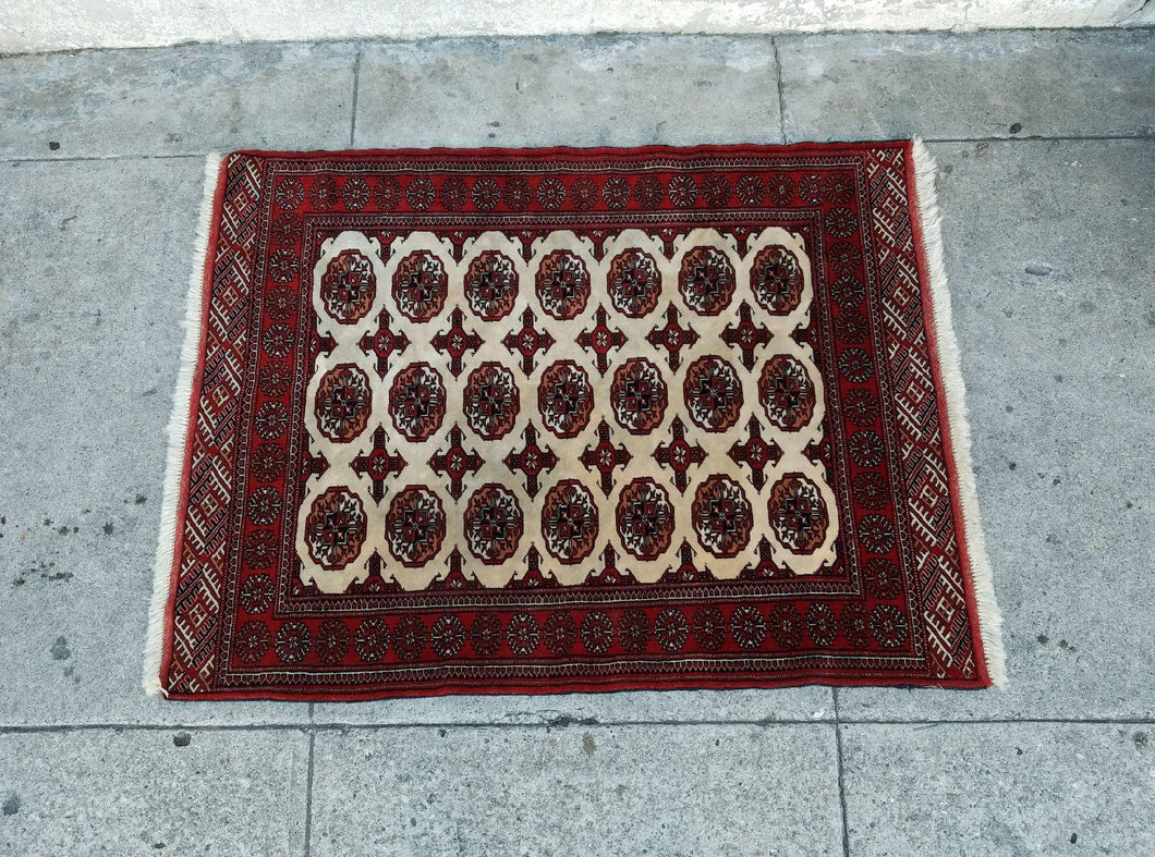 Hand Loomed Wool Persian Rug made in Turkey