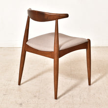 Load image into Gallery viewer, Scandinavian Dining Chair
