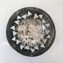 Load image into Gallery viewer, Brass Brutalist Decorative plate
