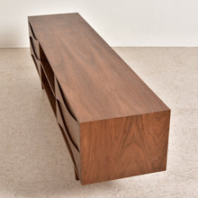 Load image into Gallery viewer, Highland Low Profile Console
