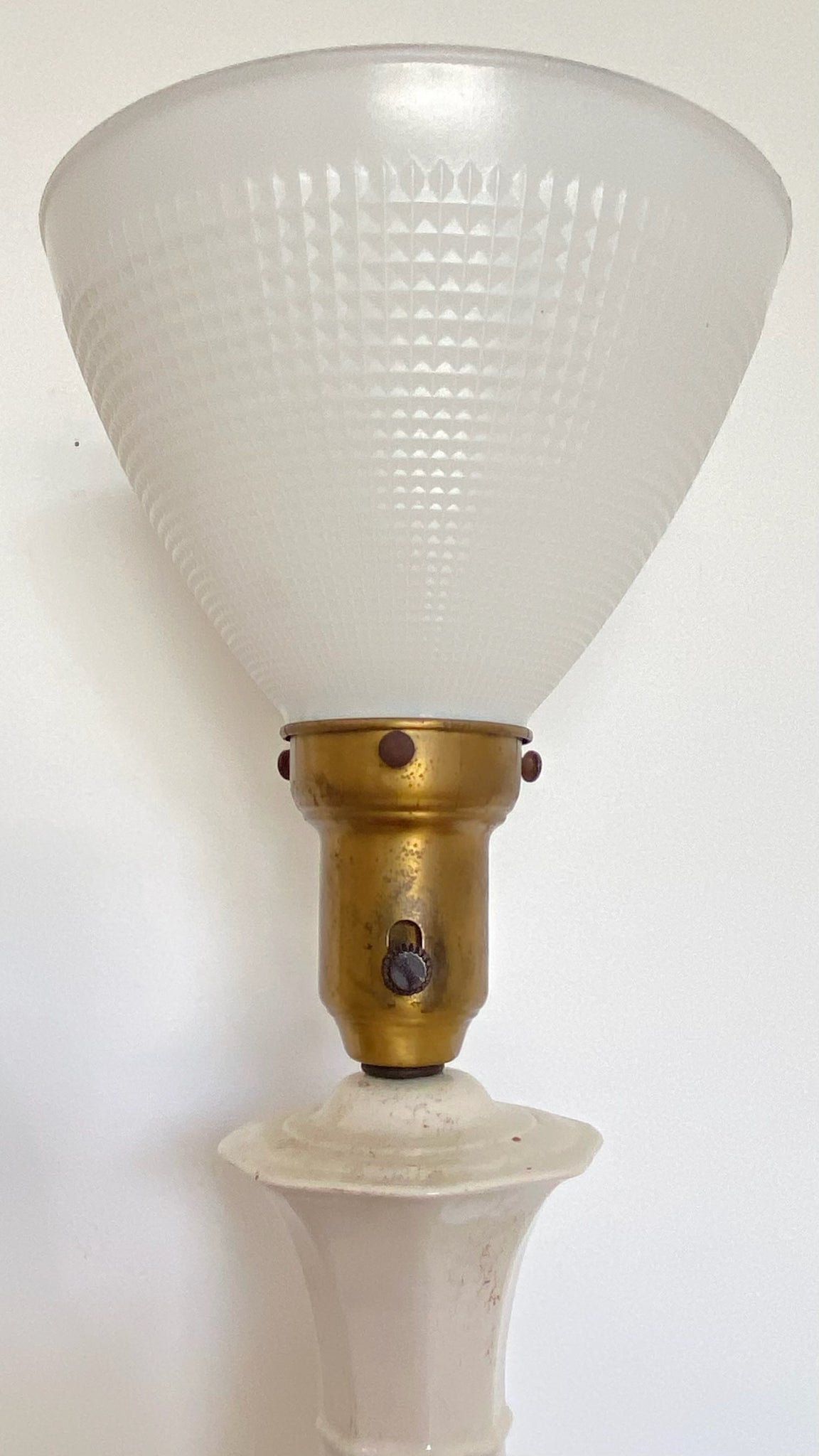 Vintage MCM Brass Rembrandt Torchiere Table Lamp