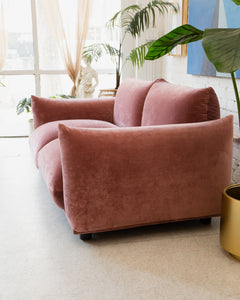 Miguel Sofa in Pink