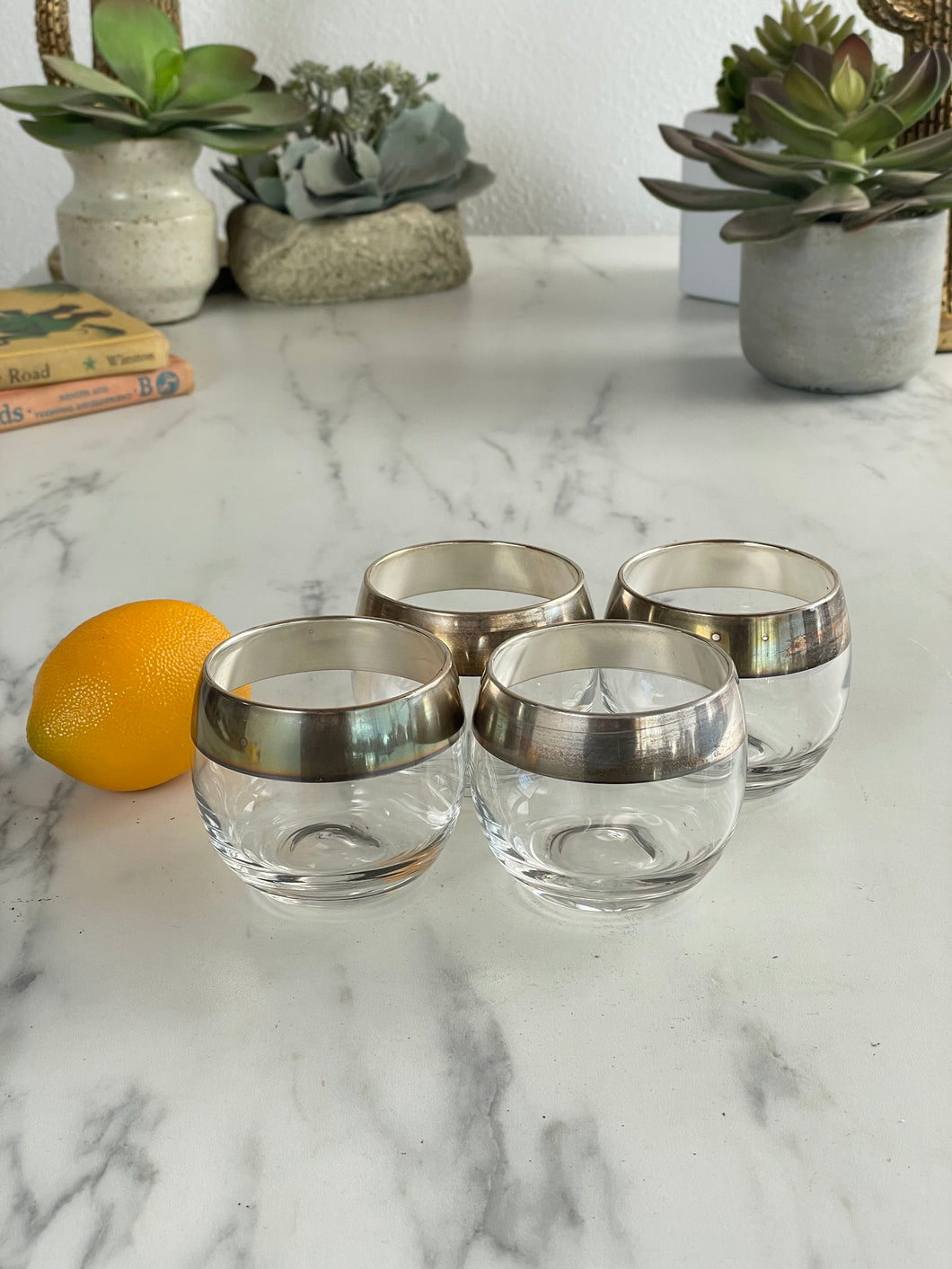 Dorothy Thorpe Set of 4 glasses