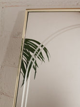Load image into Gallery viewer, 70s flower Lily Mirror
