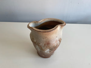 Studio Pottery by Roger Yee