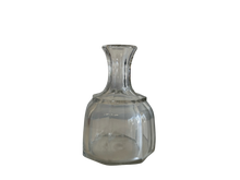 Load image into Gallery viewer, Decanter Vase
