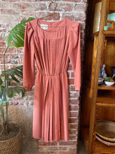 Load image into Gallery viewer, Pleated Pink Dress
