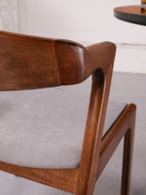 Load image into Gallery viewer, Raffi Chair

