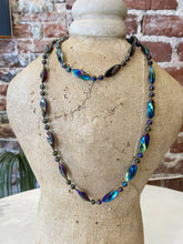 Load image into Gallery viewer, Iridescent Beaded Necklace
