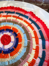 Load image into Gallery viewer, Vintage Round Crochet Table Topper
