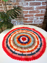 Load image into Gallery viewer, Vintage Round Crochet Table Topper
