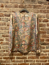 Load image into Gallery viewer, Vintage Pastel Floral Blouse Marina Clothes @Vseasons

