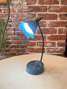 Modern Blue Flower LED Lamp - Rechargable